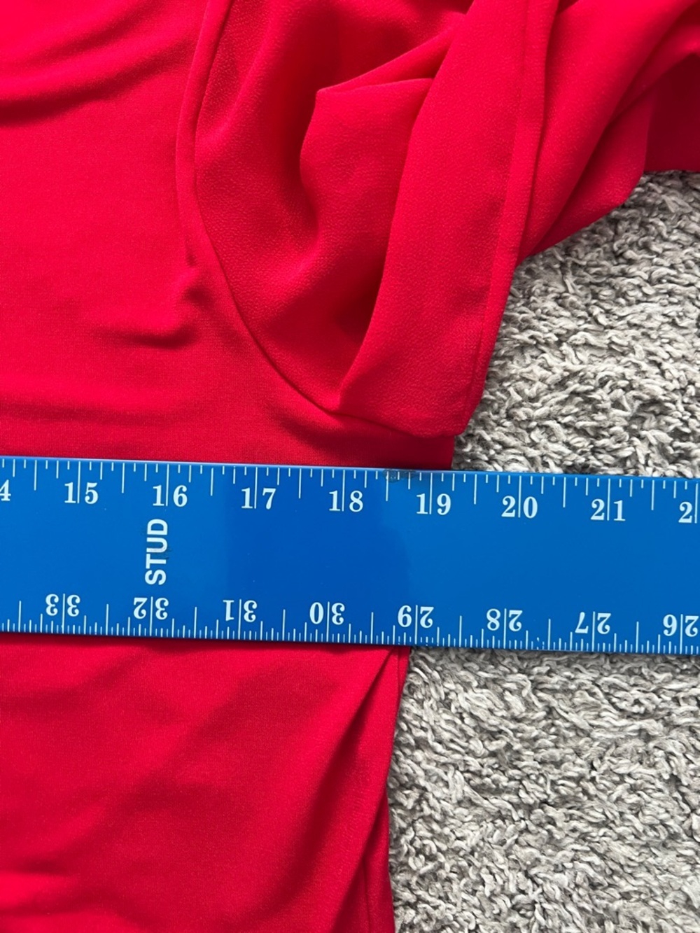 Calvin Klein Women’s Red Long-Sleeve Scoop Neck Blouse Top Sheer Sleeves -Size M - Picture 11 of 11